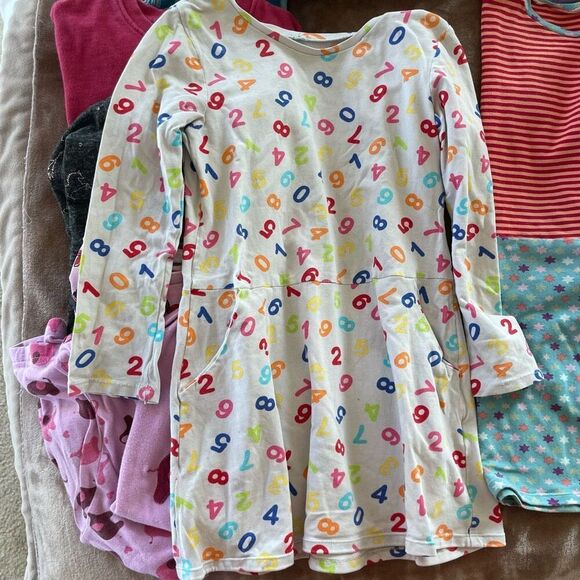 Huge Lot of 13 Items Little Girls Fall/ Winter Clothes Size 5T - Picture 10 of 15